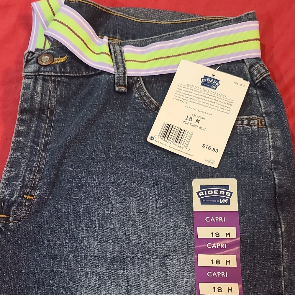 Riders by Lee Women's Dark Blue Cropped Jeans